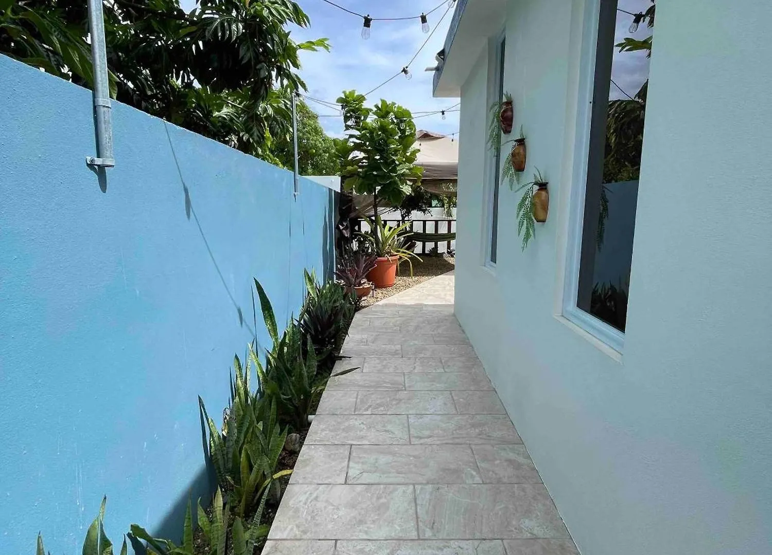2 Units, 1 Price Group Bundle Sleeps 8 Beach House Luquillo 0*,