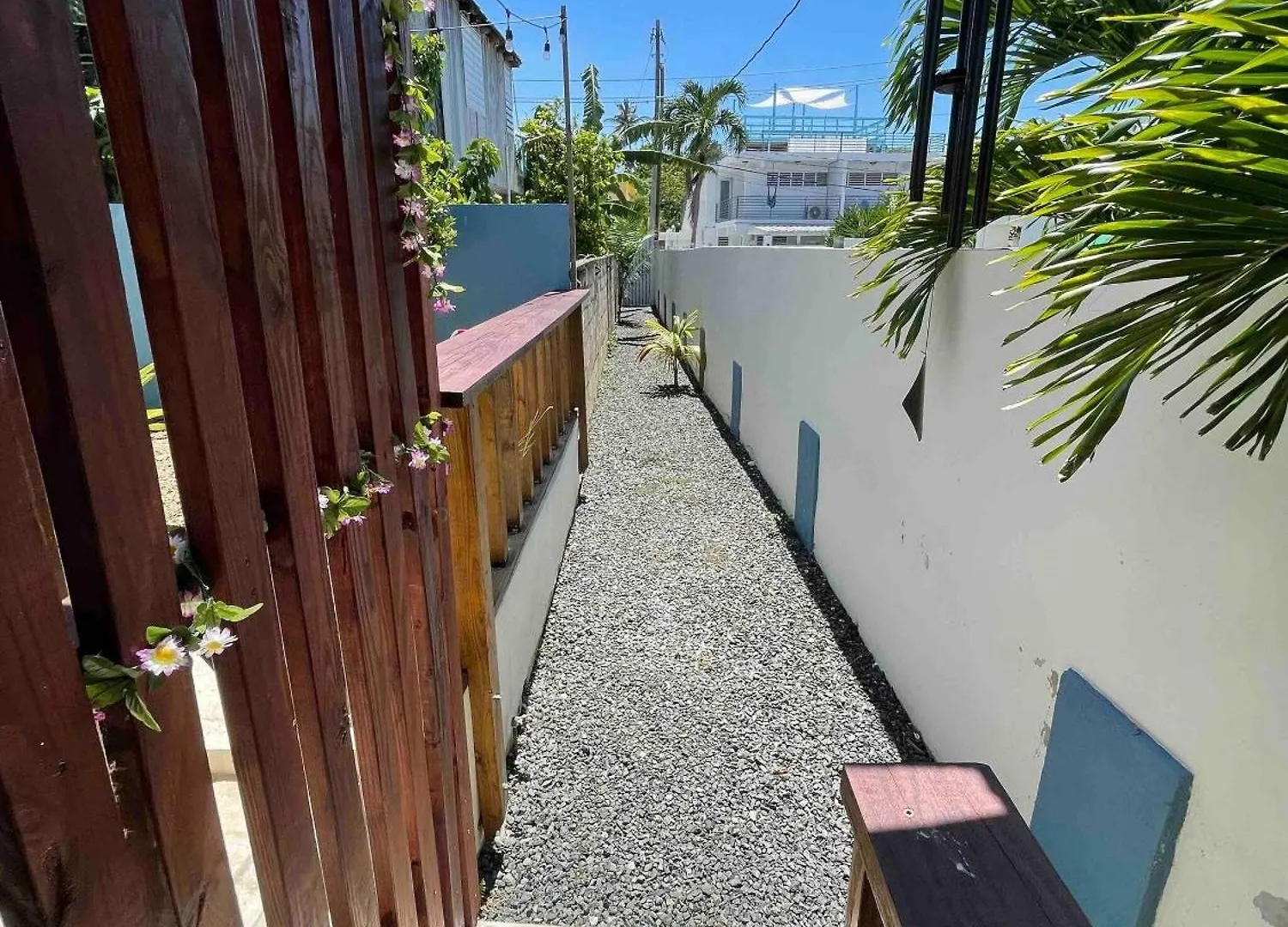 2 Units, 1 Price Group Bundle Sleeps 8 Beach House Luquillo Apartman